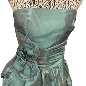 Jessica McClintock for Gunne Sax Prom Dress